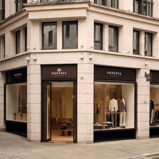 sunspel jermyn street / retail flagship store design